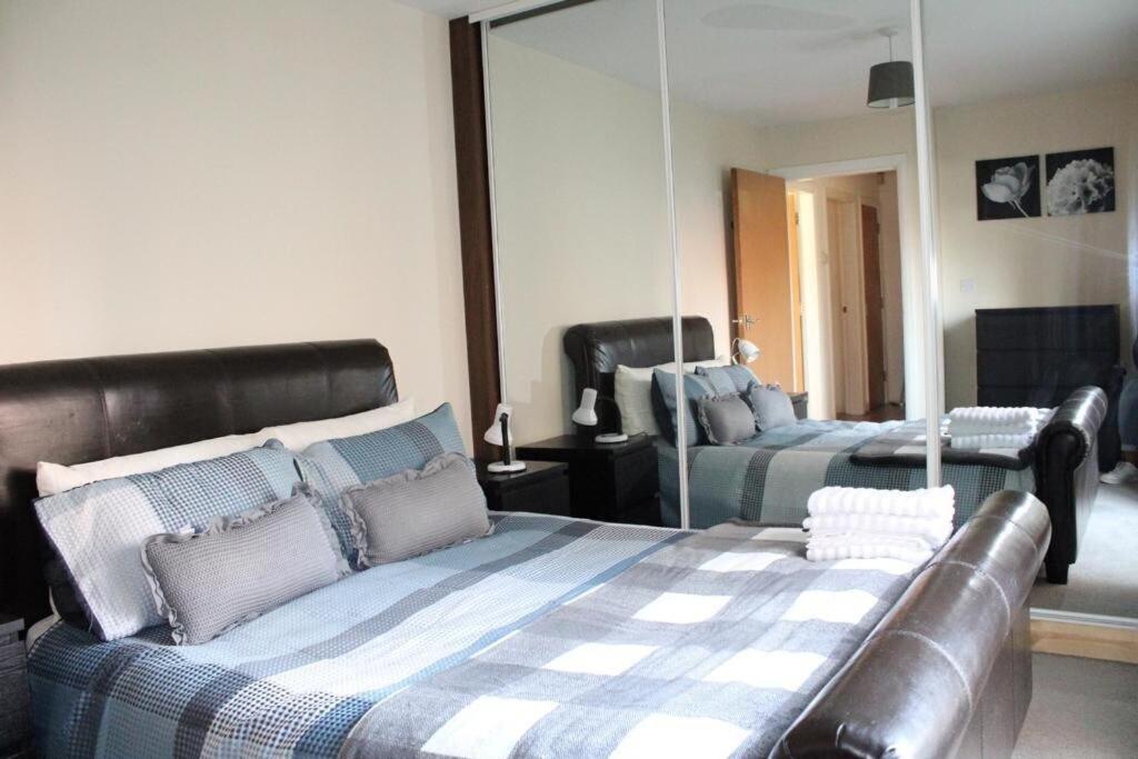 פרסטון Two Bedroom Apartment, Free Parking, Close To Uclan And Free Wifi מראה חיצוני תמונה
