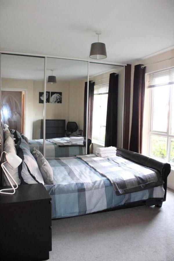 פרסטון Two Bedroom Apartment, Free Parking, Close To Uclan And Free Wifi מראה חיצוני תמונה